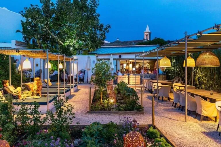 Het Giri Café